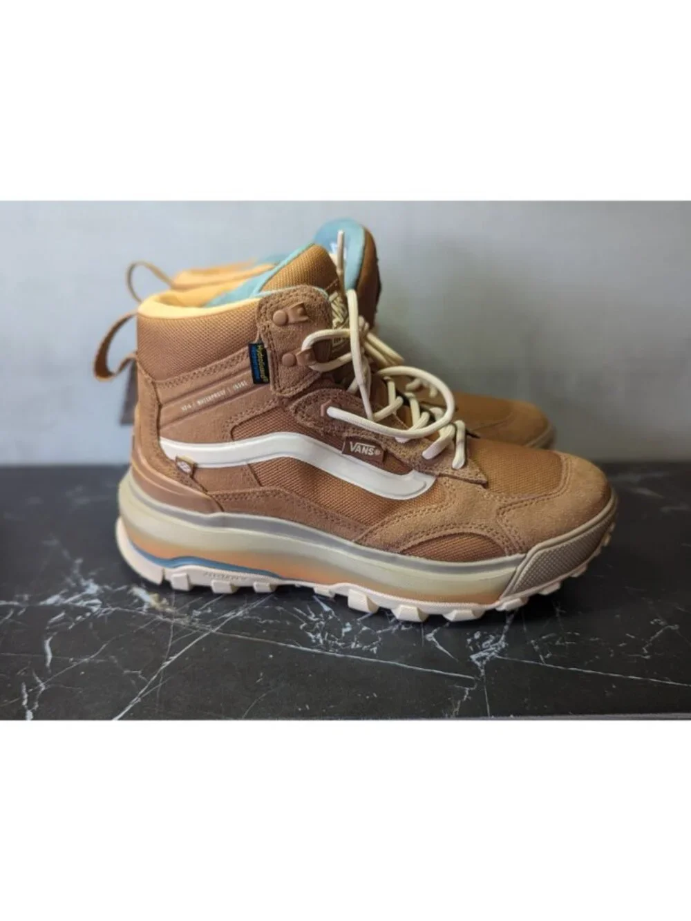 NWT VANS ULTRARANGE EXO HI MTE Pumpkin Spice Womens 8 Outdoor Waterproof - Picture 2 of 5